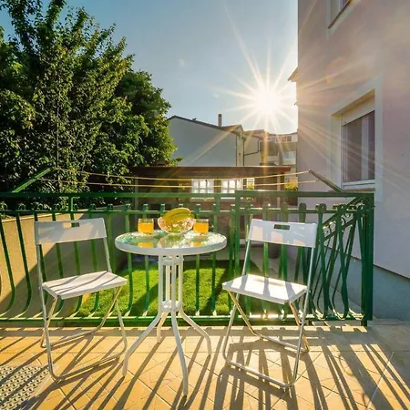 Petra Apartment
